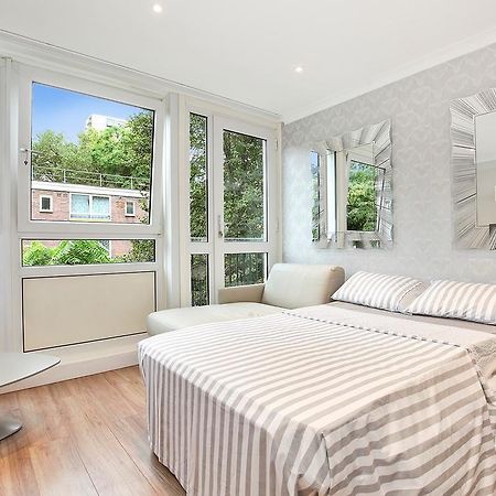 Sach'S 2 Bedrooms Apartment - No Lift Londres Extérieur photo