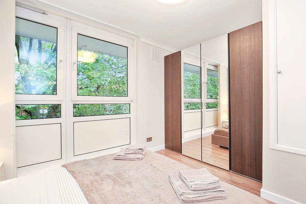 Sach'S 2 Bedrooms Apartment - No Lift Londres Extérieur photo